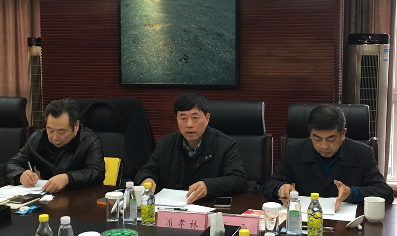 安徽省機(jī)電行業(yè)協(xié)會(huì)召開一屆四次常務(wù)理事會(huì)