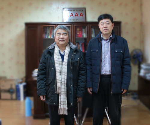 譚建林院士與潘建林會長親切合影_副本.jpg